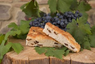 Ciaccia con l'uva - Ricette tipiche cortonesi | Cortonaweb