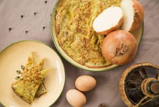 Frittata di cipolle - Ricette tipiche cortonesi | Cortonaweb