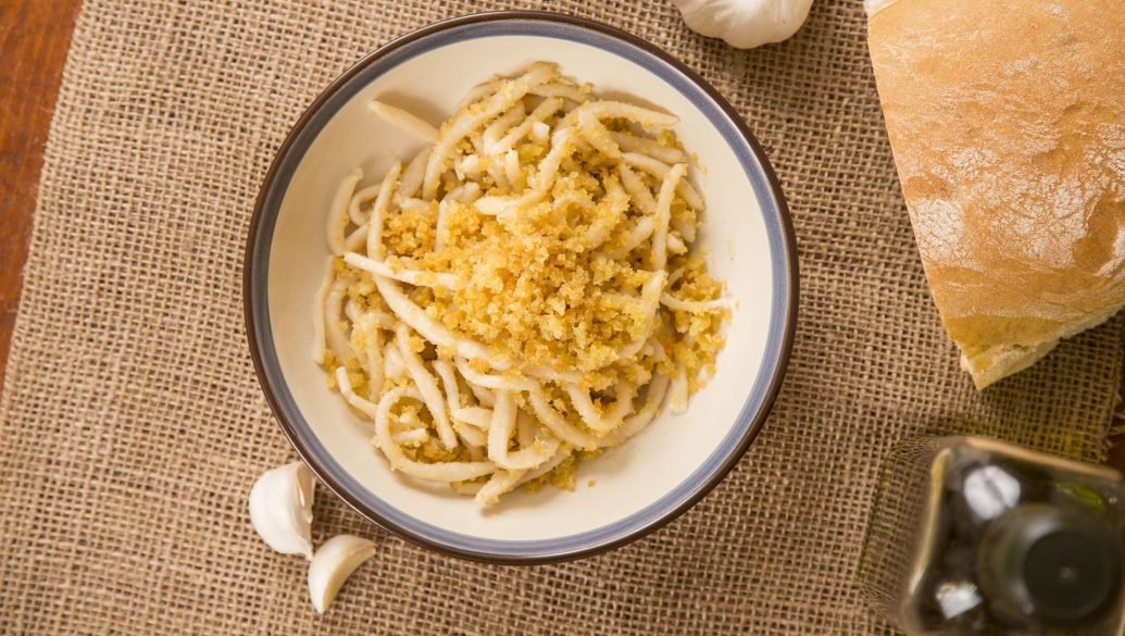 Pici alle biciole di pane - Ricette tipiche cortonesi | Cortonaweb